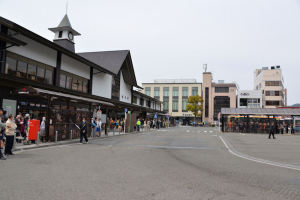 駅前広場