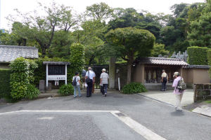 金龍禅院の門前