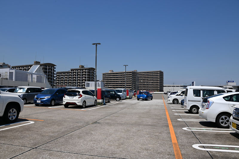 エイビイの屋上駐車場