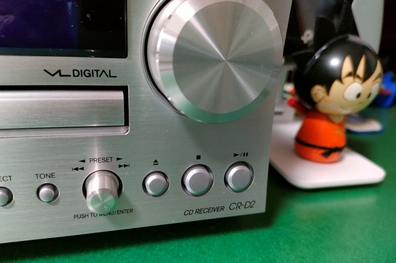 レシーバーはCR-D2